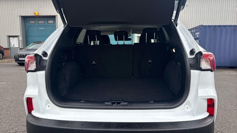 Ford Kuga Titanium Edition SA22EZT White #4