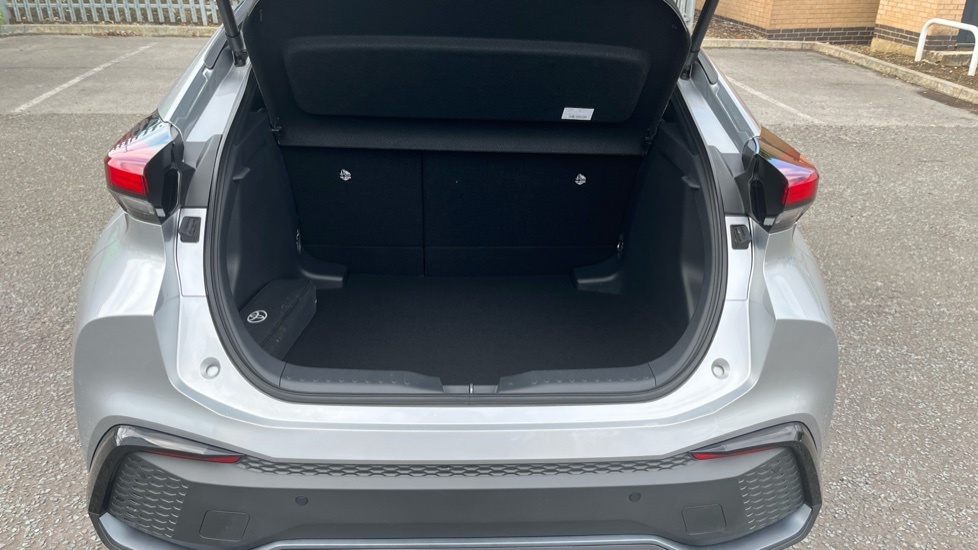 Toyota C-Hr Excel Silver #4