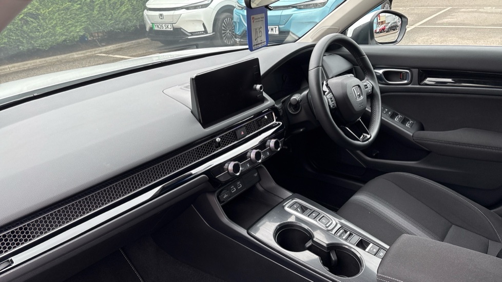 Honda Civic Elegance White #2