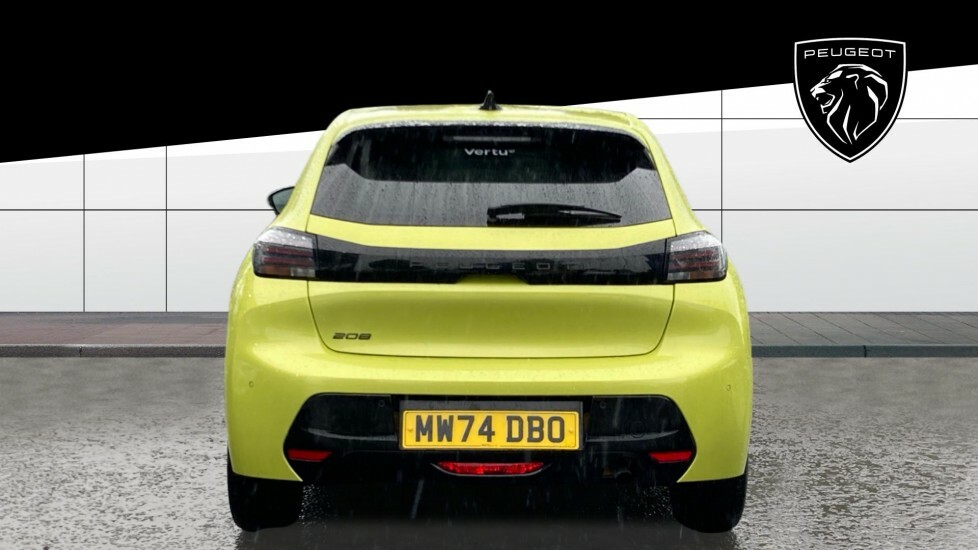 Peugeot 208 Allure Yellow #6