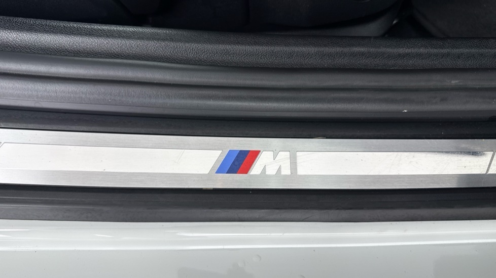 BMW Z4 M M Sport Red #43