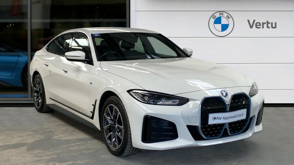 BMW i4 M Sport White