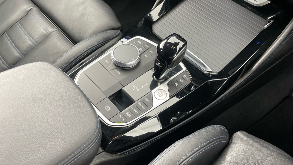 BMW X4 M40d Mhev Black #10