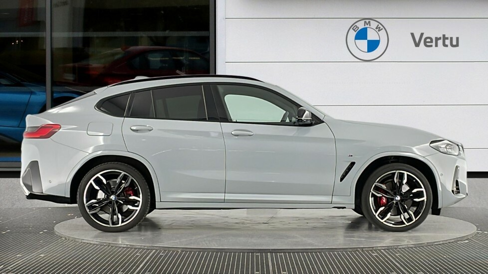 BMW X4 M40d Grey #3