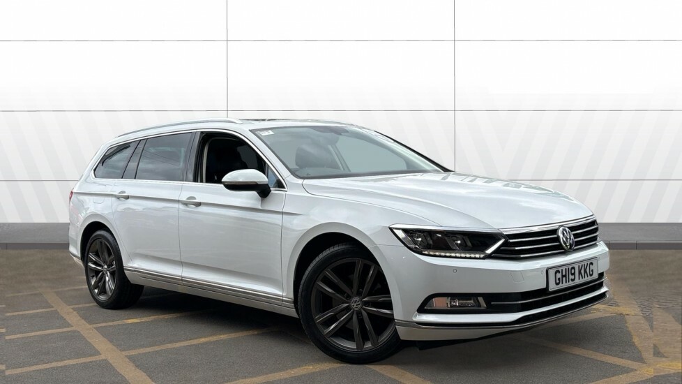 Volkswagen Passat Gt White