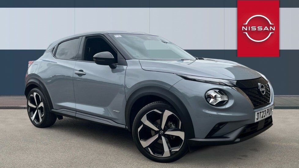Nissan Juke Tekna Grey