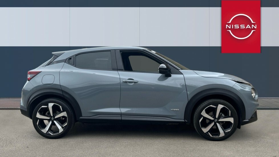 Nissan Juke Tekna Grey #5