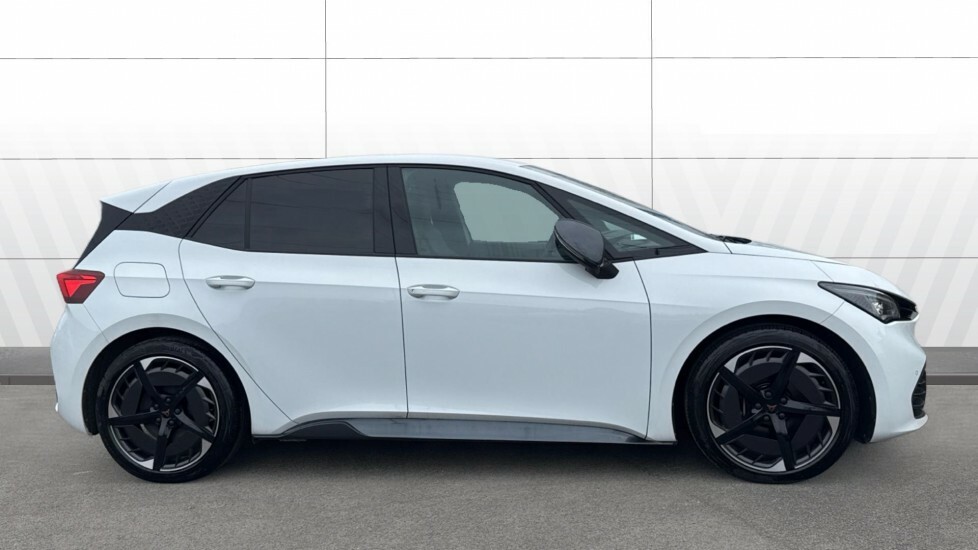 Cupra Born V3 White #5