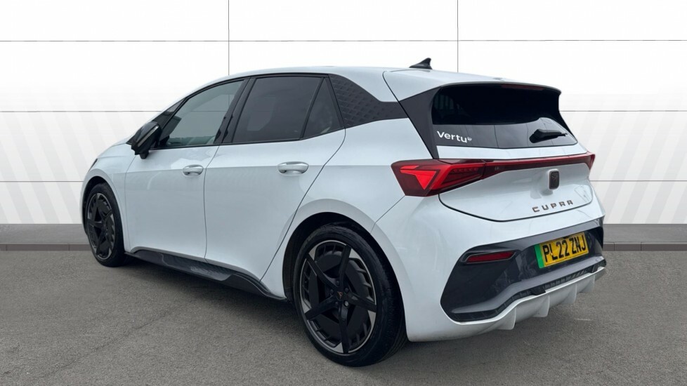 Cupra Born V3 White #2