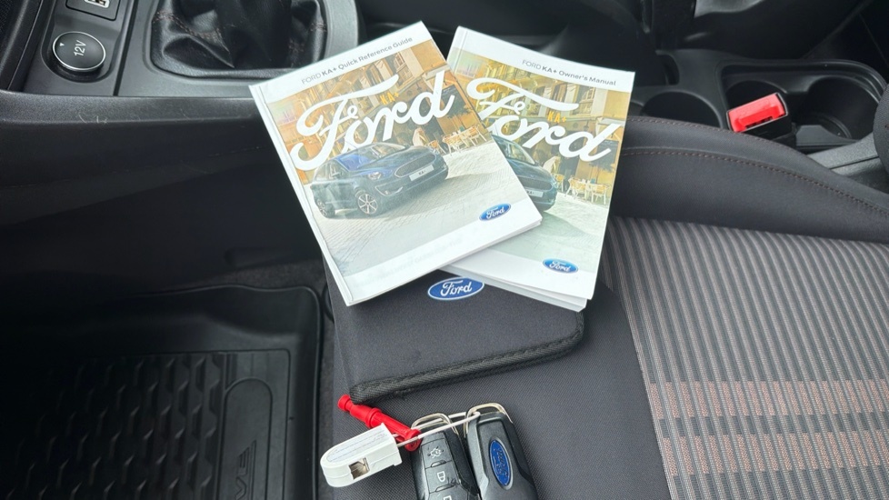 Ford KA+ Ka Zetec Silver #18