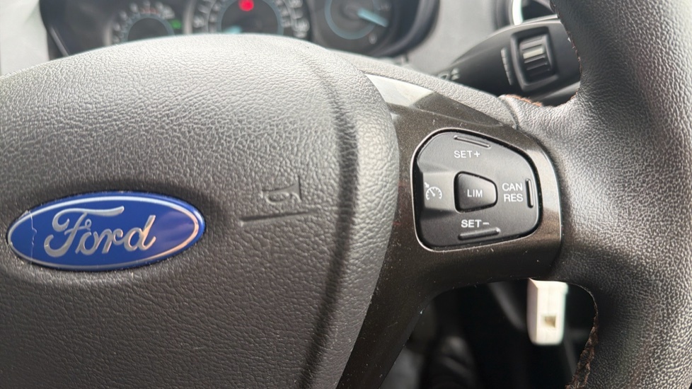 Ford KA+ Ka Zetec Silver #21