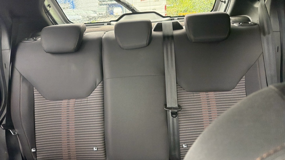 Ford KA+ Ka Zetec Silver #14