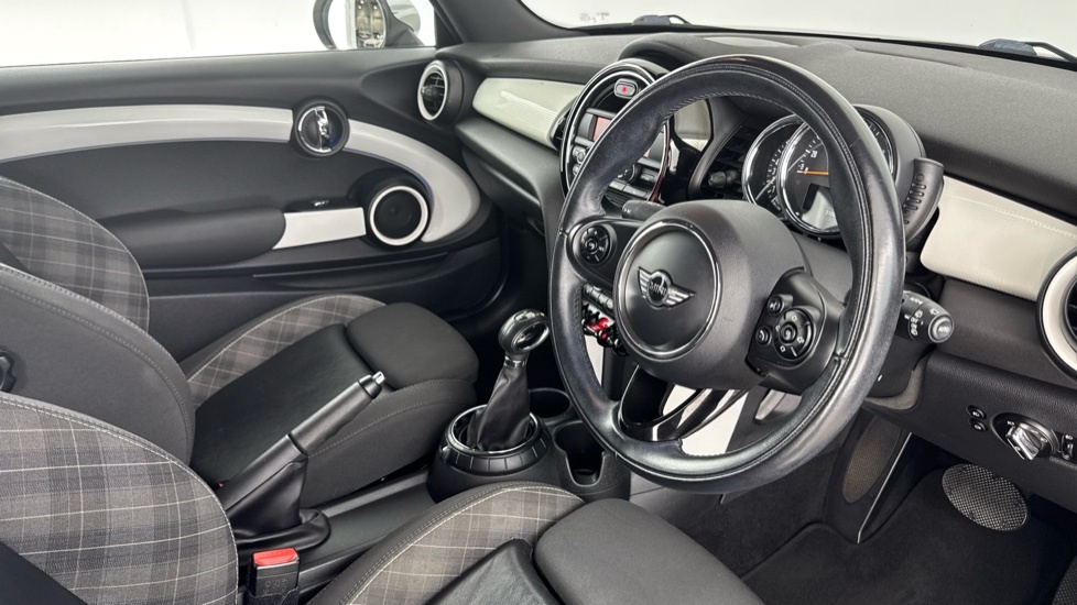 Mini Hatch Cooper FG14EWA White #6