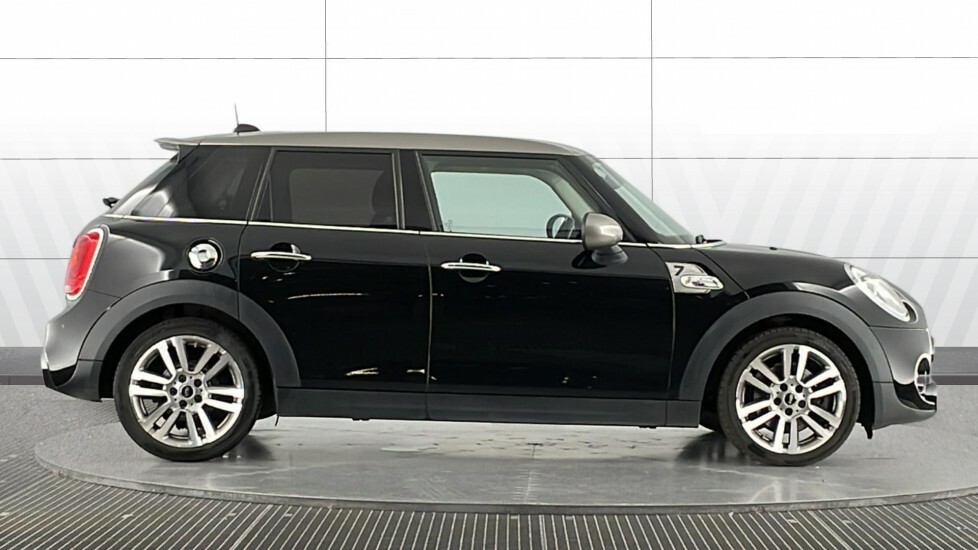 Mini Hatch Cooper S Seven LT18RCF Black #3