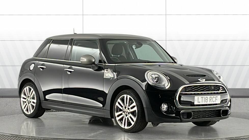 Mini Hatch Cooper S Seven Black