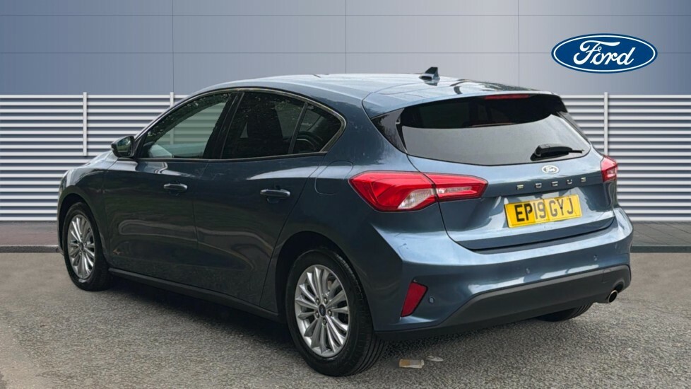 Ford Focus Titanium Blue #2