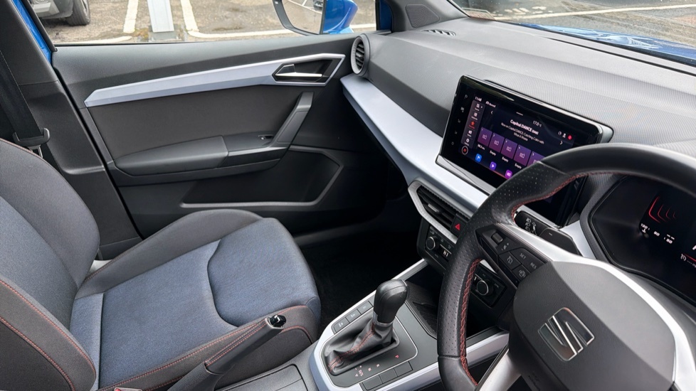 Seat Arona Se White #14