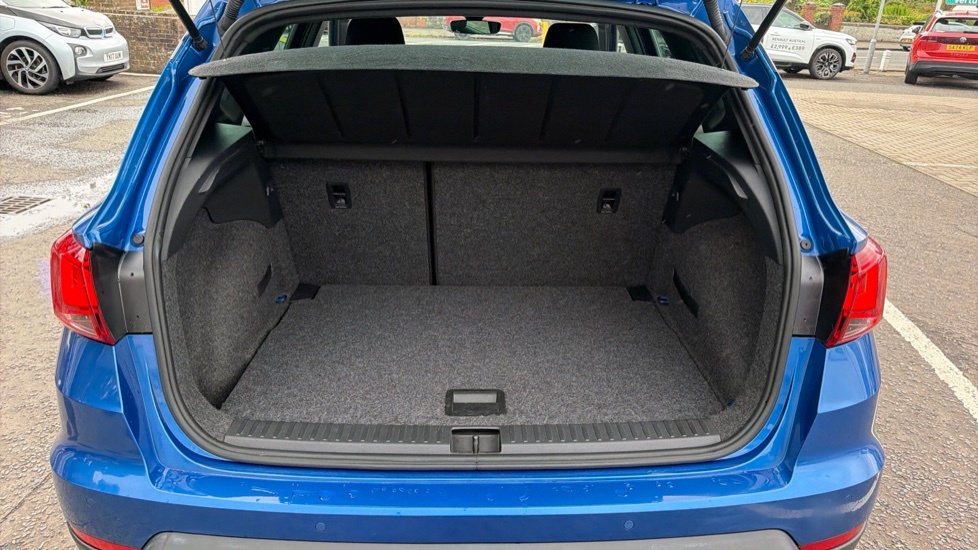Seat Arona Se White #4