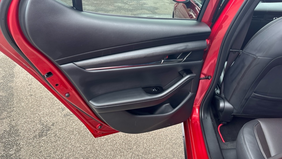 Mazda 3 2.0 E-skyactiv X Mhev 186 Exclusive-line Black #25