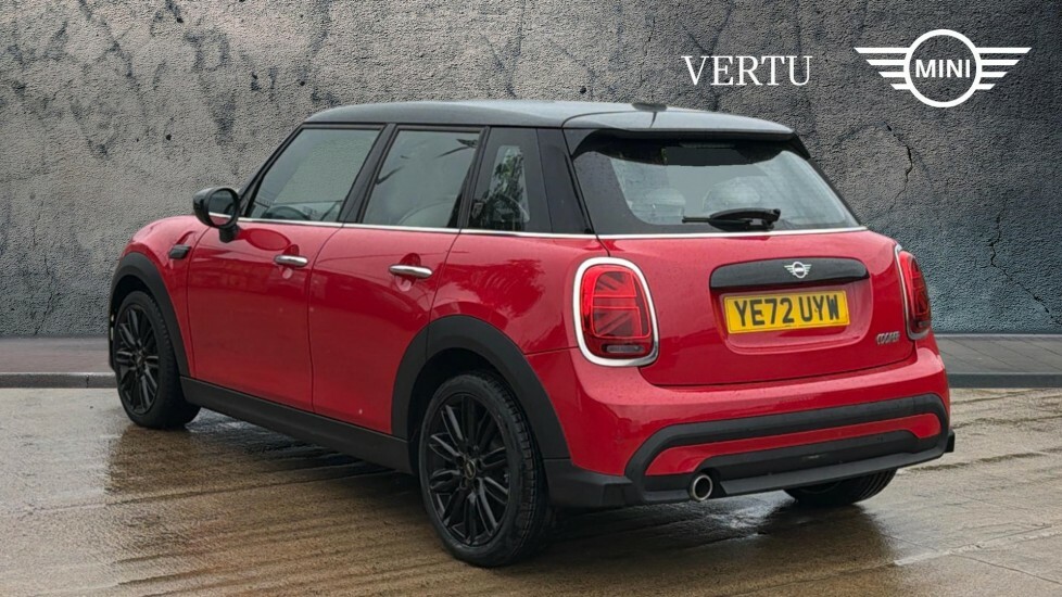 Mini Hatch Cooper Exclusive YE72UYW Red #2