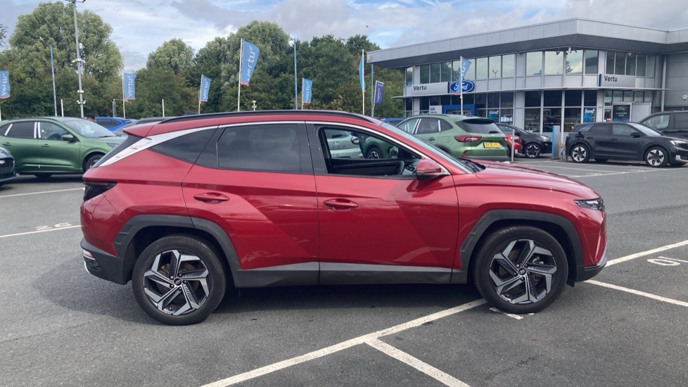 Hyundai Tucson Premium Red #5