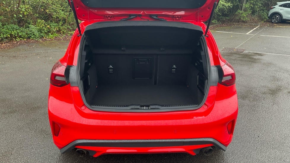 Ford Focus St Red #4