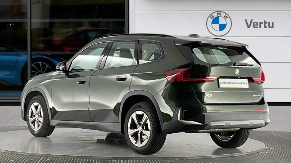 BMW X1 Sport Green #2