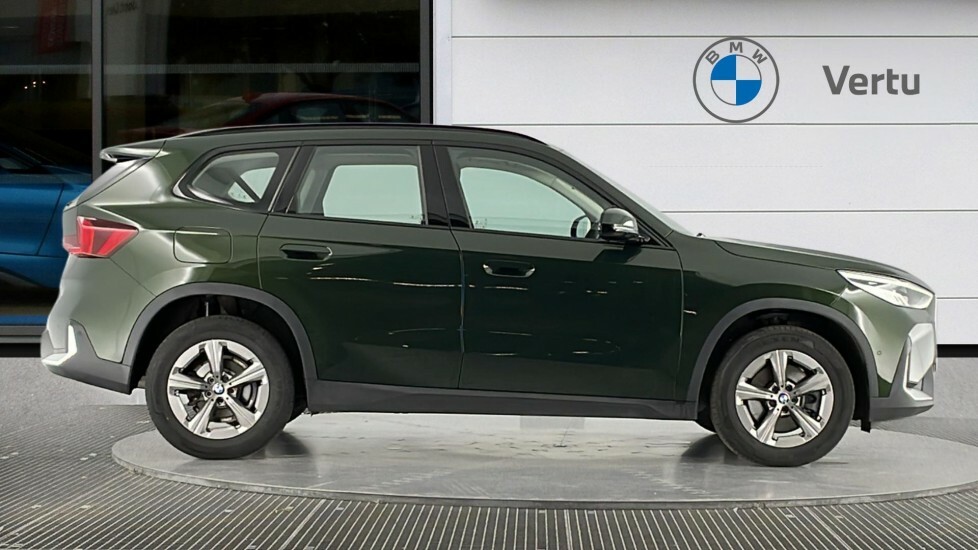 BMW X1 Sport Green #3