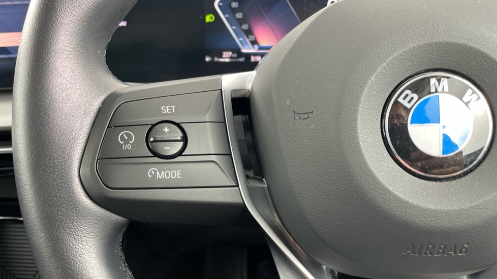 BMW X1 Sdrive 20I Mht Xline Tech Plus Step Green #17
