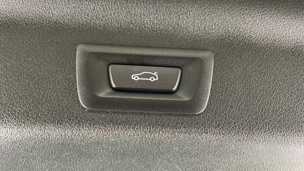 BMW X1 Sdrive 20I Mht Xline Tech Plus Step Green #39
