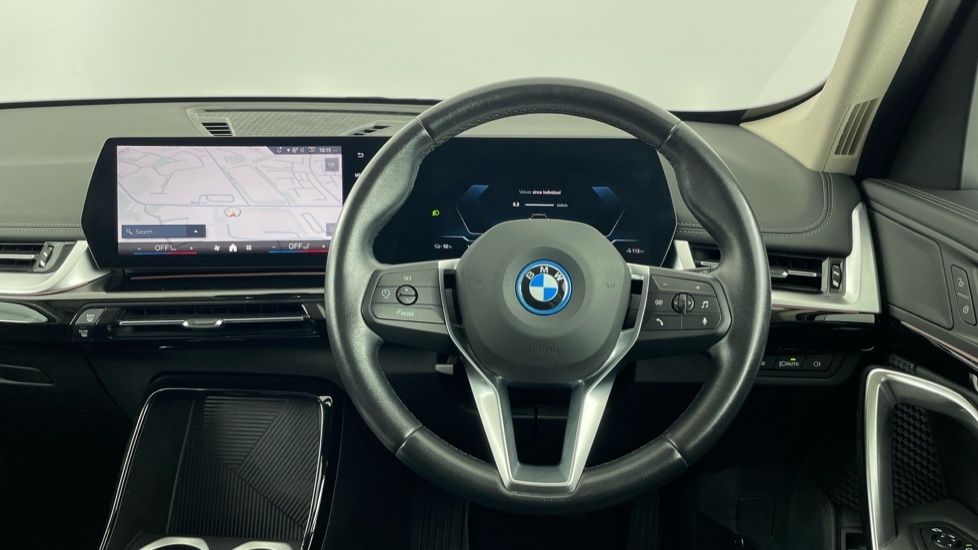 BMW iX1 Xline Black #5