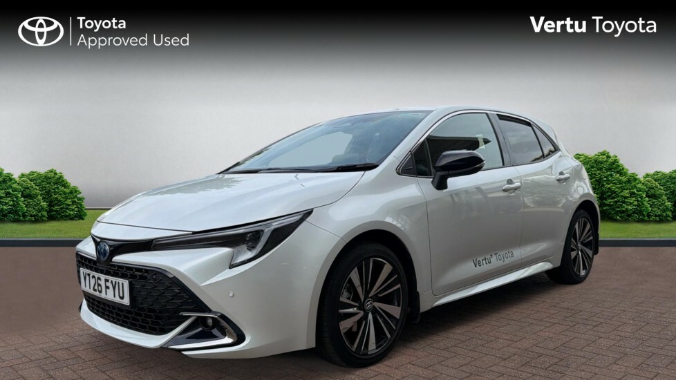 Toyota Corolla Design White #3