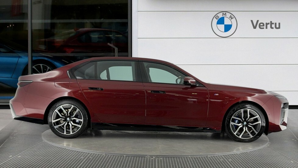BMW 7 Series M Sport Red #3