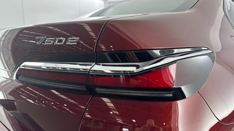 BMW 7 Series M760e Xdrive Black #21