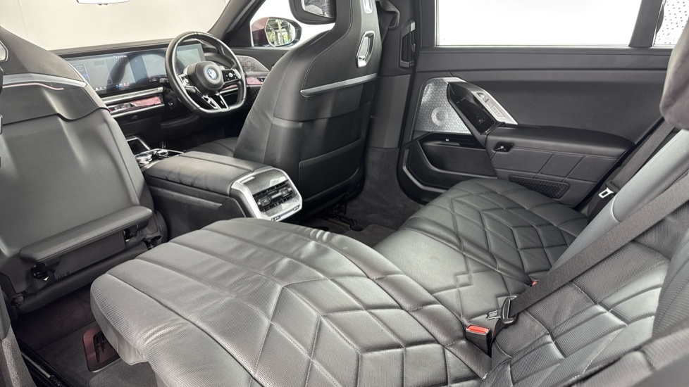 BMW 7 Series M760e Xdrive Black #47