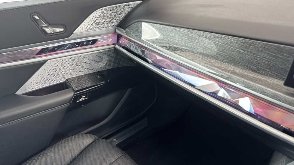 BMW 7 Series M760e Xdrive Black #56