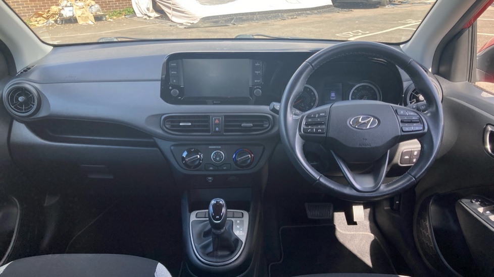 Hyundai I10 Hatchback  #10