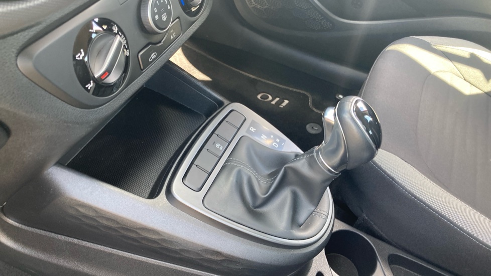 Hyundai I10 Hatchback  #13