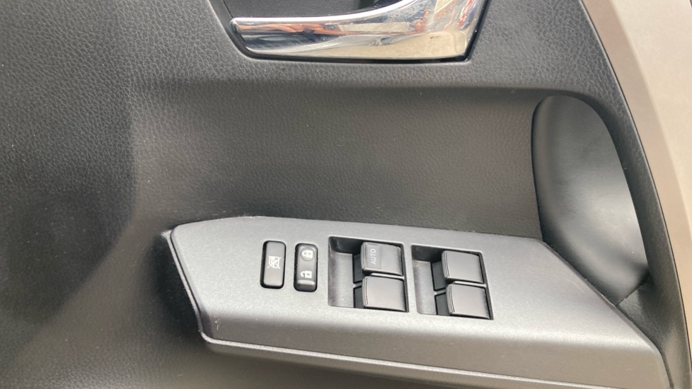 Toyota Rav 4 Icon Tech Grey #28