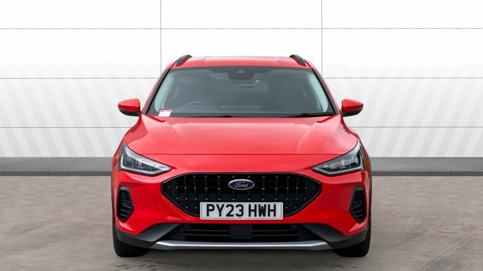 Ford Focus Active Red #3