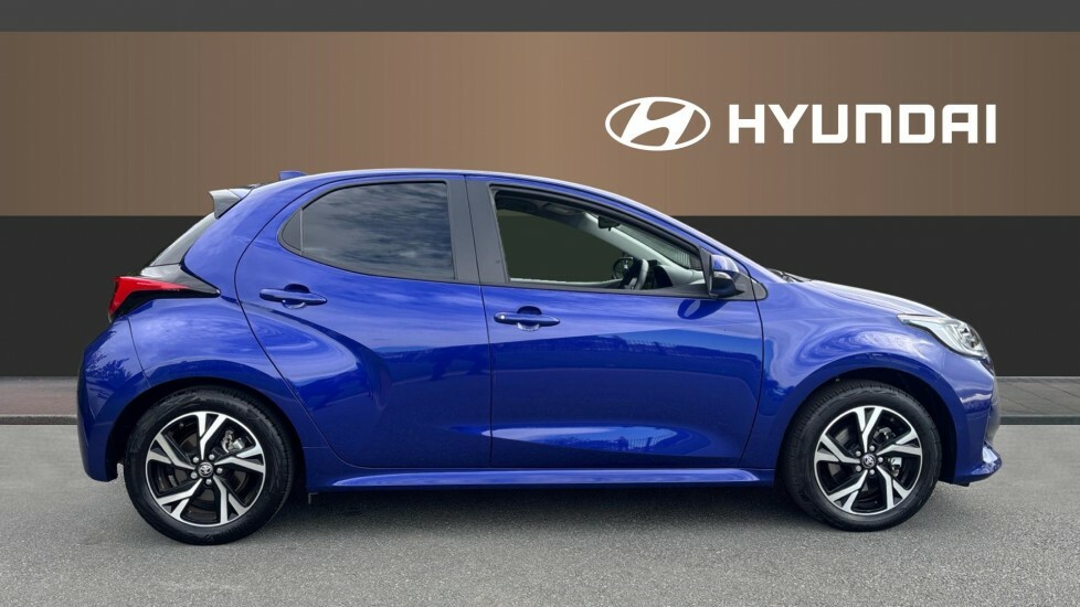 Toyota Yaris Design Blue #5
