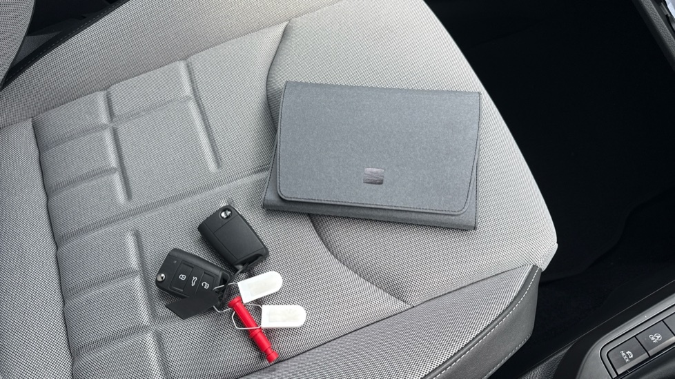 Seat Arona Fr Black Edition Grey #19