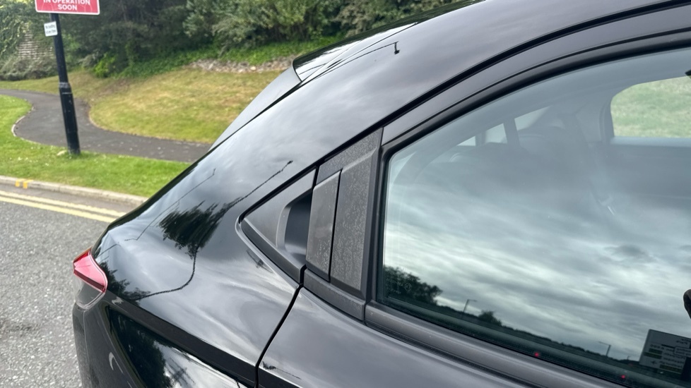 Honda Hr-V Advance White #13