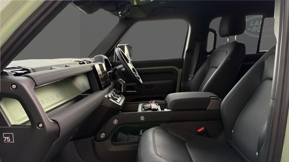 Land Rover Defender 110 75Th Limited Edition Green #3
