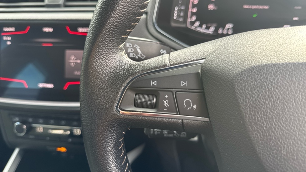 Seat Arona Tsi Fr Red #20