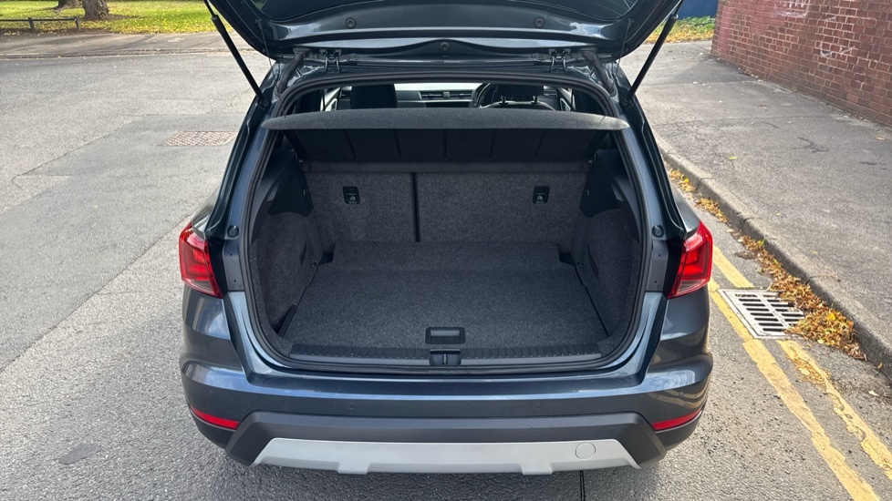 Seat Arona Tsi Fr Red #3