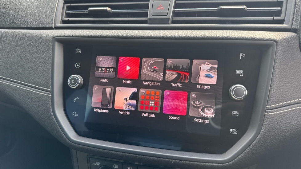 Seat Arona Tsi Fr Red #11