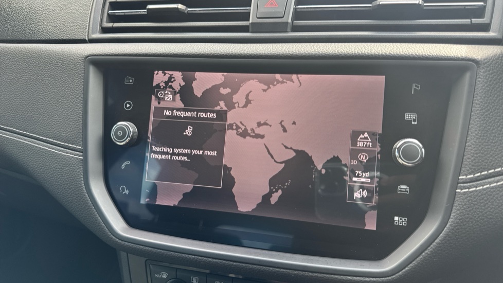 Seat Arona Tsi Fr Red #24