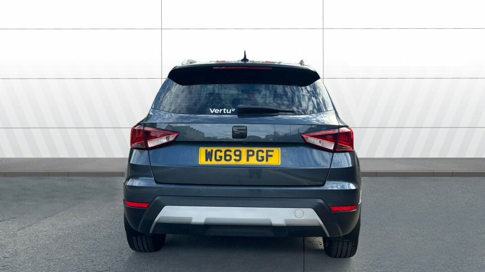 Seat Arona Tsi Fr Red #5