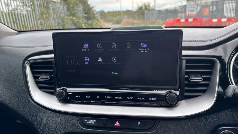 Kia Xceed 1.5 T-gdi 2 White #12